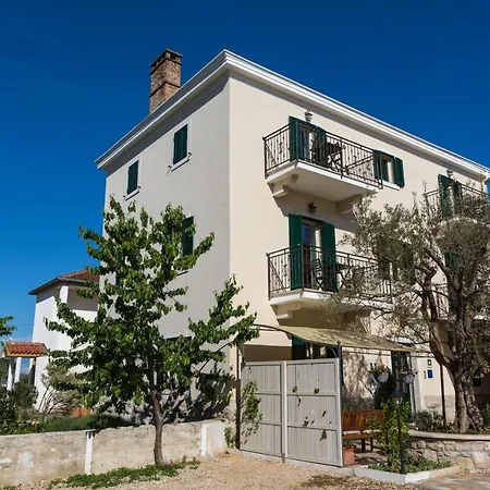 Apartments Casa Saina Rovinj Exterior photo